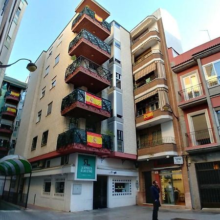 Alojamiento Plaza Chirinos Apartment Cordoba Exterior photo
